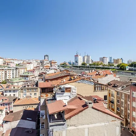 Appartement W Balcony 5 Min To Metrobus Golden Horn *