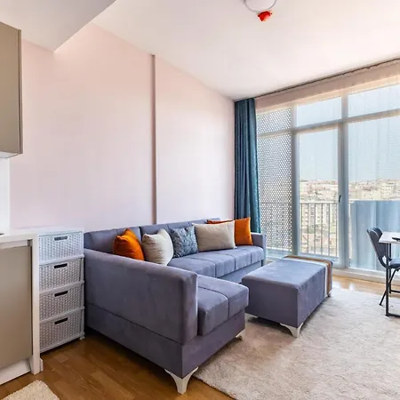 W Balcony 5 Min To Metrobus Golden Horn Appartement